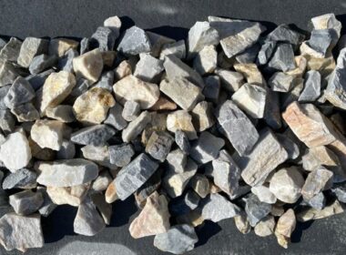 Dekorační kamenná drť dolomit azurový