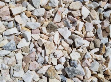 Dekorační kamenná drť dolomit barevný